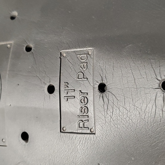 Rona Millers Pro-Tek Riser Pad - Picture 5 of 7